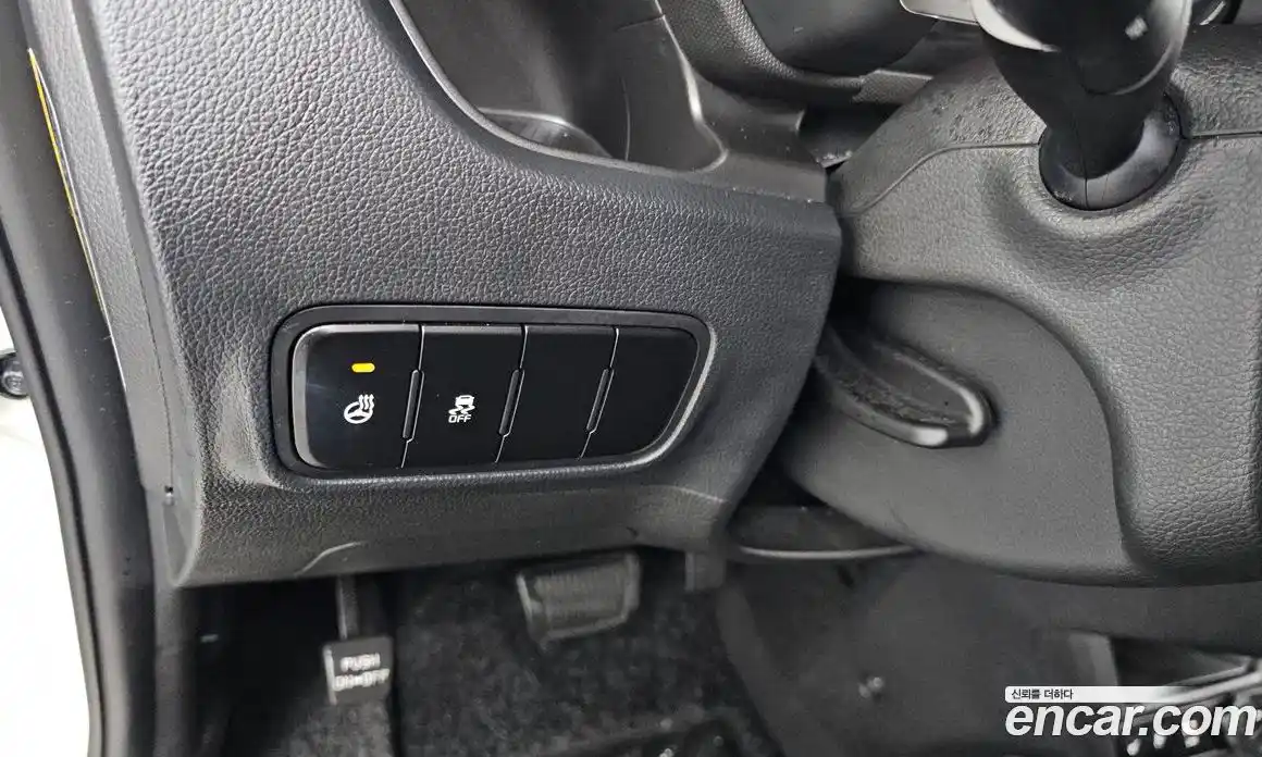 Kia Ray 2023 1.0 Автомат в Москве № 757263, фото 16