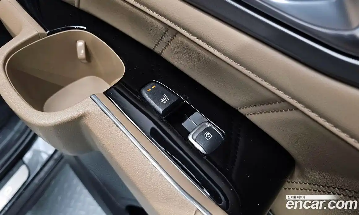 Kia Sorento 2023 1.6 Автомат в Москве № 757327, фото 19