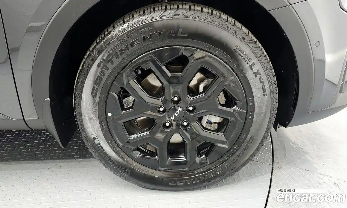 Kia Sorento 2023 1.6 Автомат в Москве № 757327, фото 5