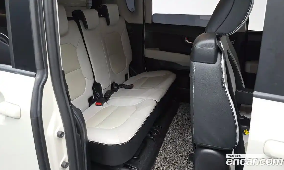 Kia Ray 2024 1.0 Автомат в Москве № 757468, фото 11