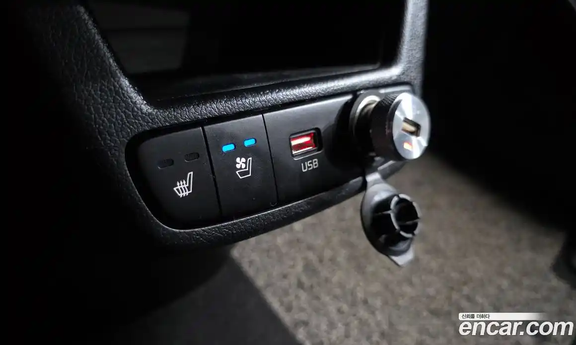 Kia Ray 2024 1.0 Автомат в Москве № 757468, фото 15