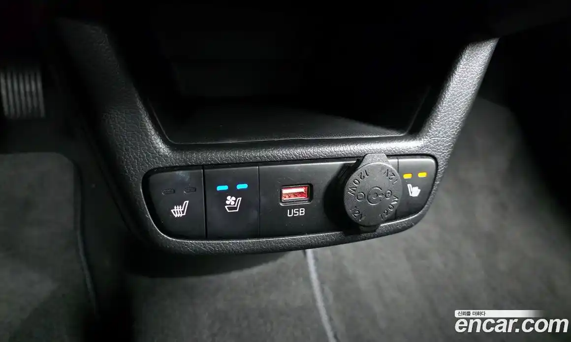 Kia Ray 2024 1.0 Автомат в Москве № 757660, фото 18