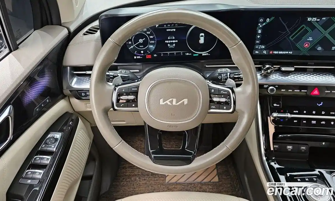 Kia Canival 2023 3.5 Автомат в Москве № 757893, фото 13