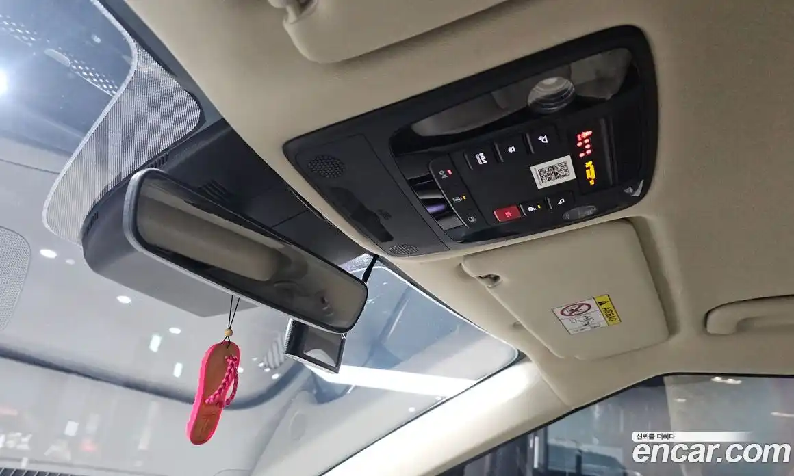 Kia Canival 2023 3.5 Автомат в Москве № 757893, фото 14