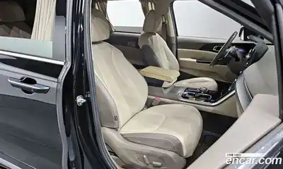 Kia Canival 2023 3.5 Автомат в Москве № 757893, миниатюра 10