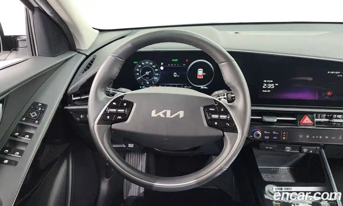Kia Niro 2022 0.2 Автомат в Москве № 758116, фото 13