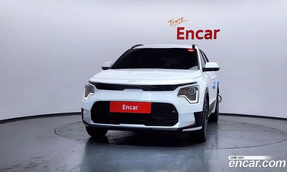 Kia Niro 2022 0.2 Автомат в Москве № 758116, фото 3