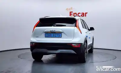 Kia Niro 2022 0.2 Автомат в Москве № 758116, миниатюра 4