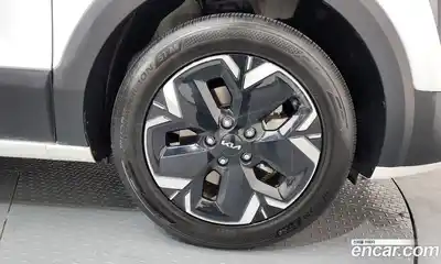 Kia Niro 2022 0.2 Автомат в Москве № 758116, миниатюра 5