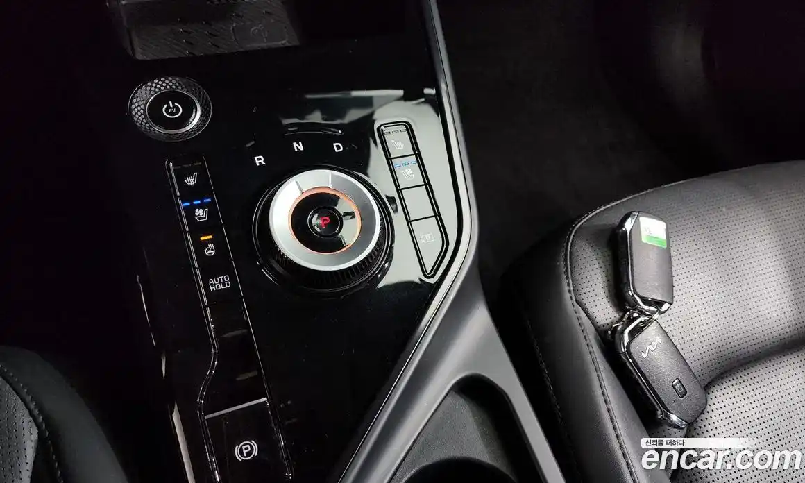 Kia Niro 2022 0.2 Автомат в Москве № 758116, фото 9