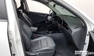 Kia Niro 2022 0.2 Автомат в Москве № 758116, миниатюра 10