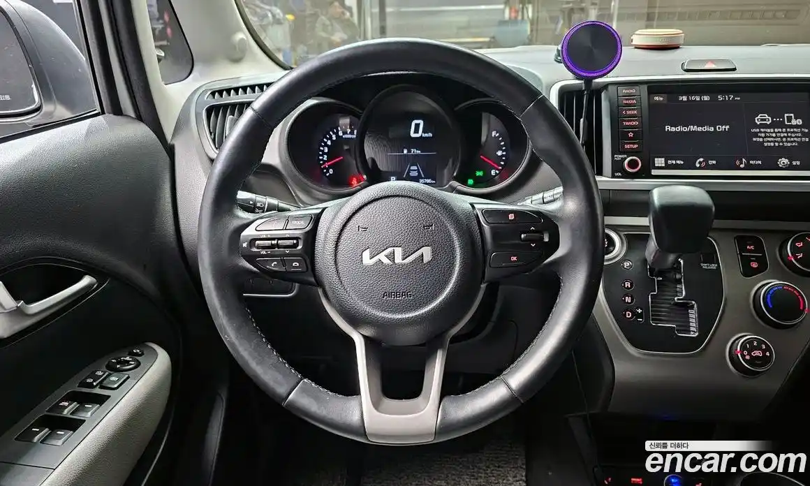 Kia Ray 2021 1.0 Автомат в Москве № 758434, фото 14