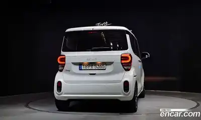 Kia Ray 2021 1.0 Автомат в Москве № 758434, миниатюра 4