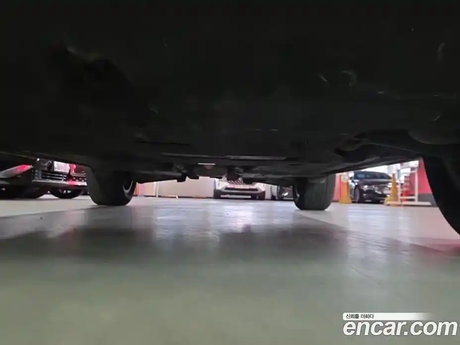 Genesis GV80 2023 2.5 Автомат в Москве № 758862, фото 16