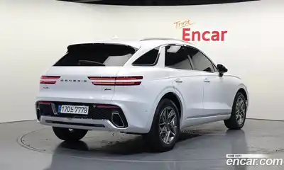 Genesis GV70 2023 2.5 Автомат в Москве № 758944, миниатюра 2