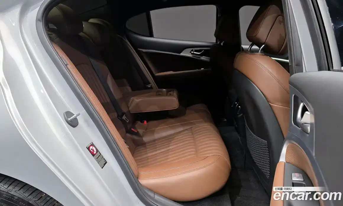 Genesis G70 2019 2.0 Автомат в Москве № 759182, фото 12