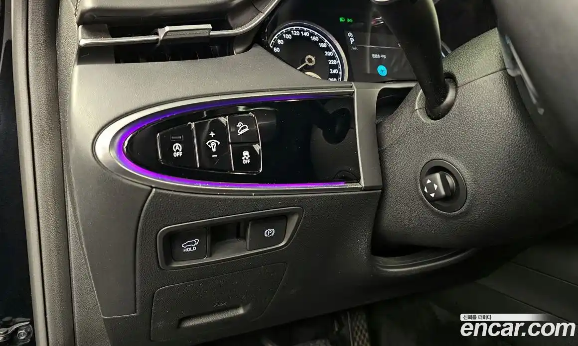 Genesis GV70 2021 2.5 Автомат в Москве № 759392, фото 16