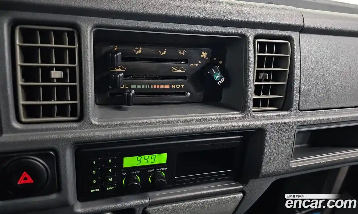 Chevrolet Damas 2016 0.8 Механическая в Москве № 759626, фото 13