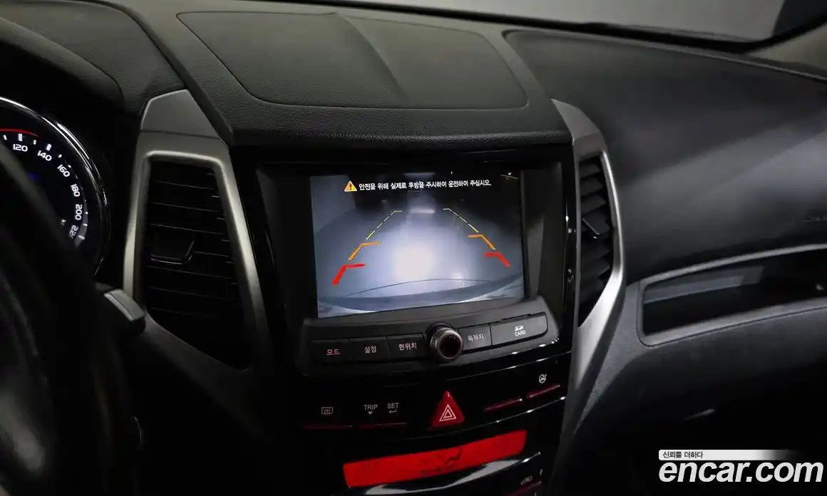 SsangYong TIBOLI 2015 1.6 Автомат в Москве № 759830, фото 16