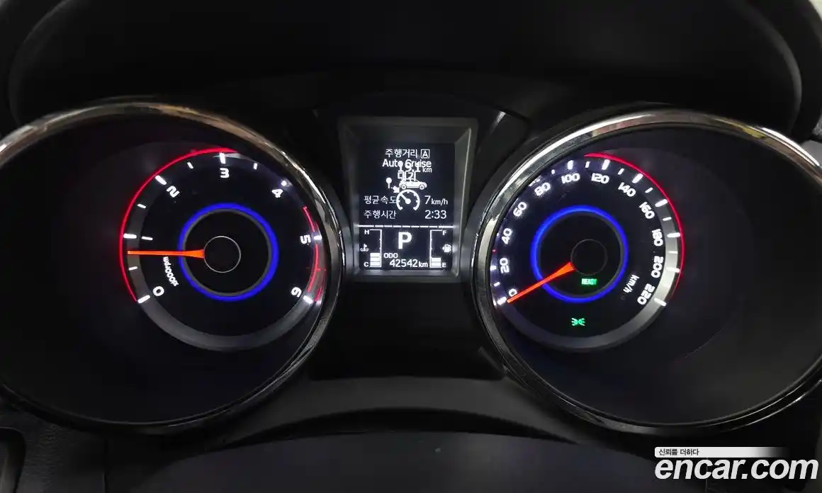 SsangYong TIBOLI 2015 1.6 Автомат в Москве № 759830, фото 8