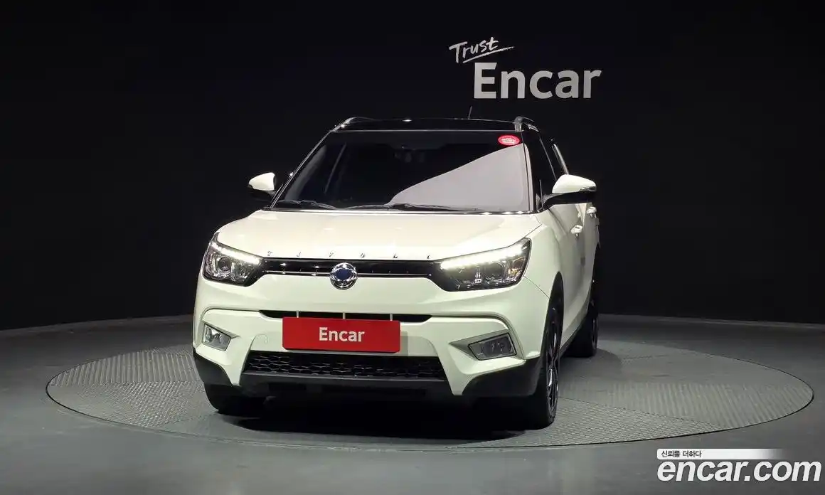 SsangYong TIBOLI 2016 1.6 Автомат в Москве № 759996, фото 3