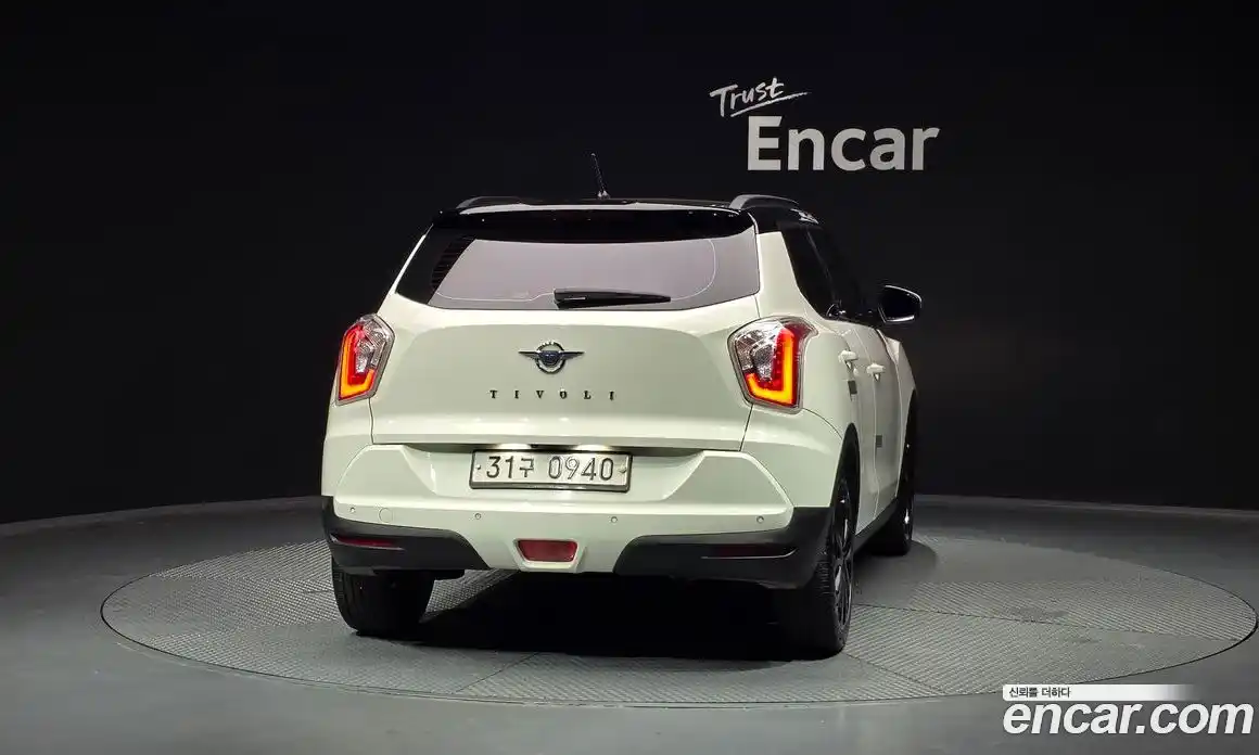 SsangYong TIBOLI 2016 1.6 Автомат в Москве № 759996, фото 4