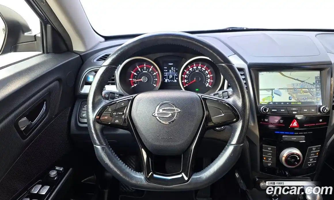 SsangYong TIBOLI 2017 1.6 Автомат в Москве № 760186, фото 13