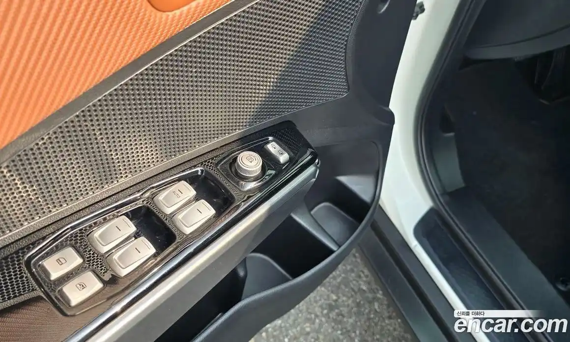 SsangYong TIBOLI 2018 1.6 Автомат в Москве № 760401, фото 13