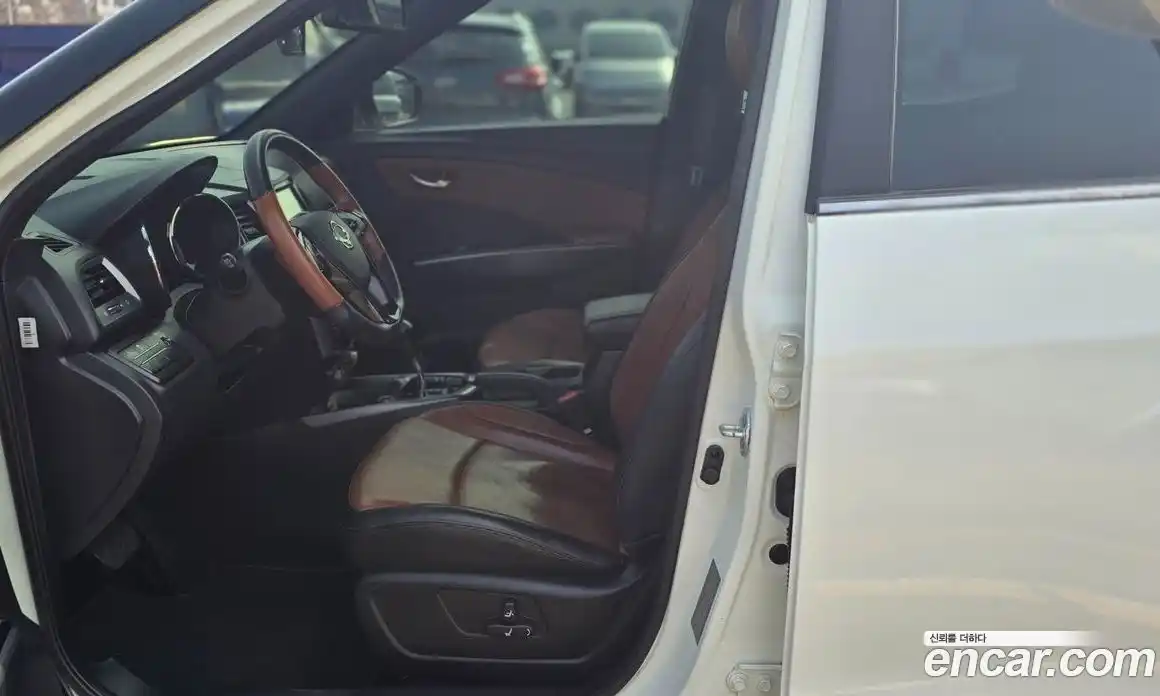 SsangYong TIBOLI 2018 1.6 Автомат в Москве № 760401, фото 14