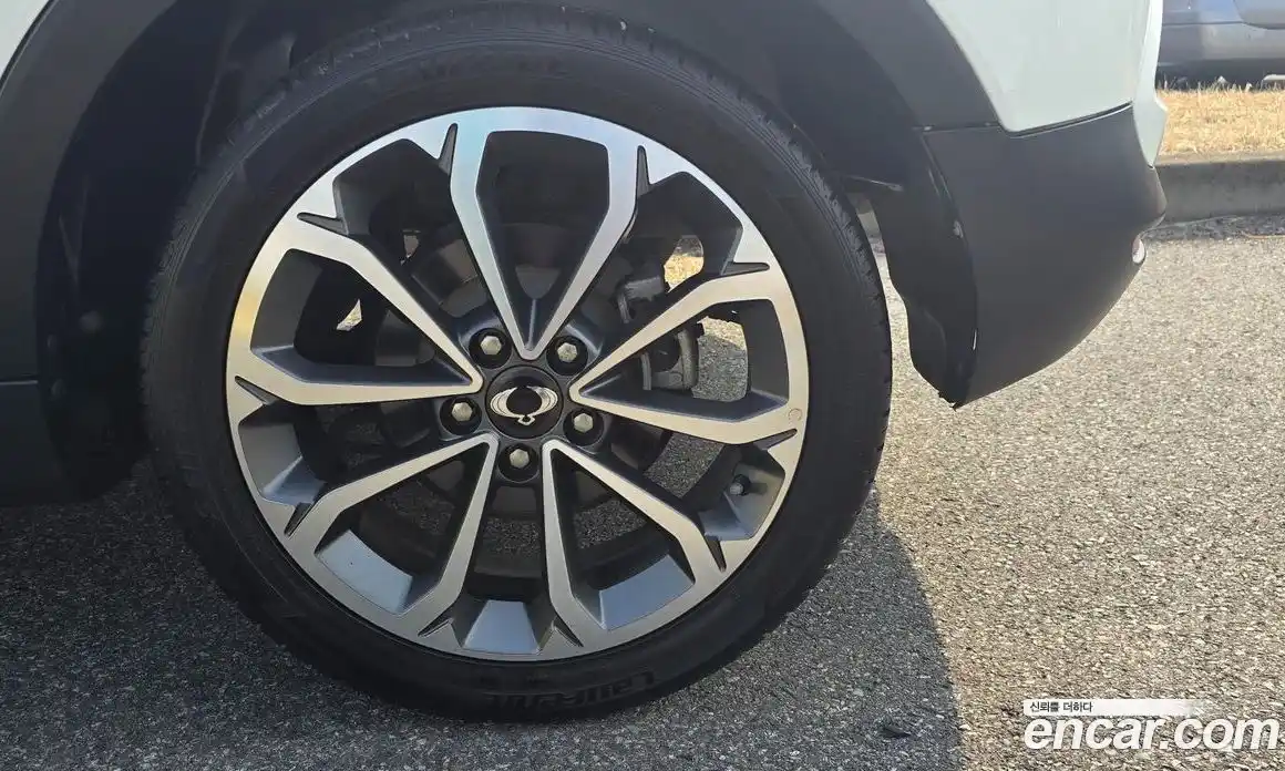 SsangYong TIBOLI 2018 1.6 Автомат в Москве № 760401, фото 20