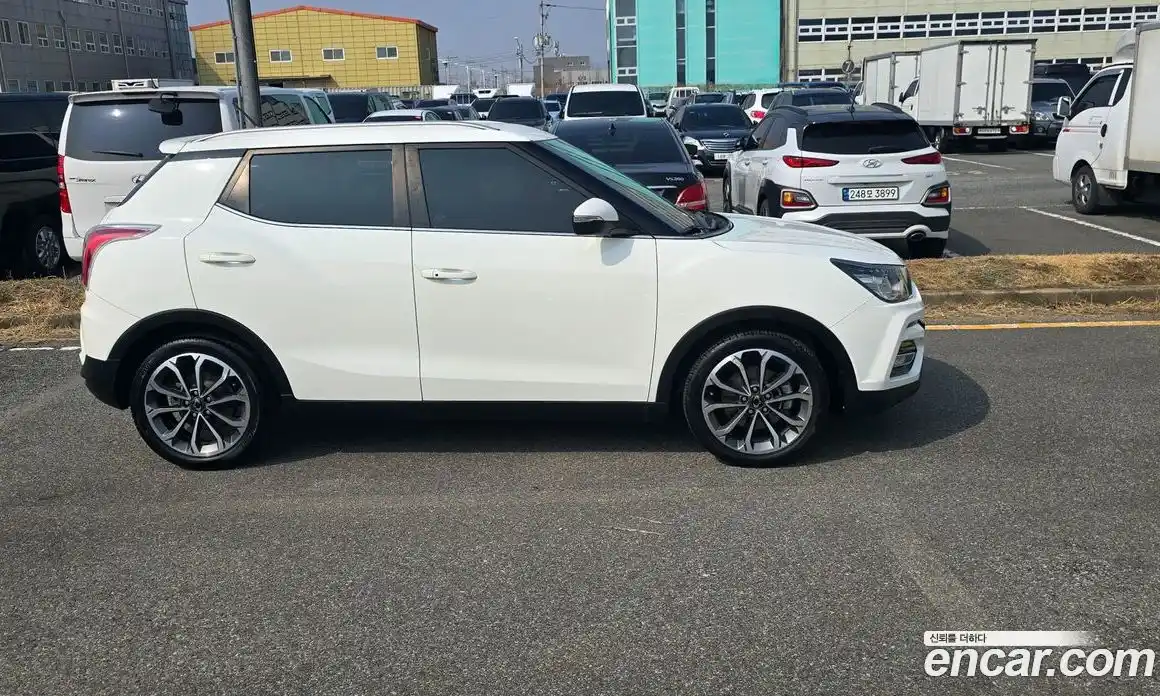 SsangYong TIBOLI 2018 1.6 Автомат в Москве № 760401, фото 3