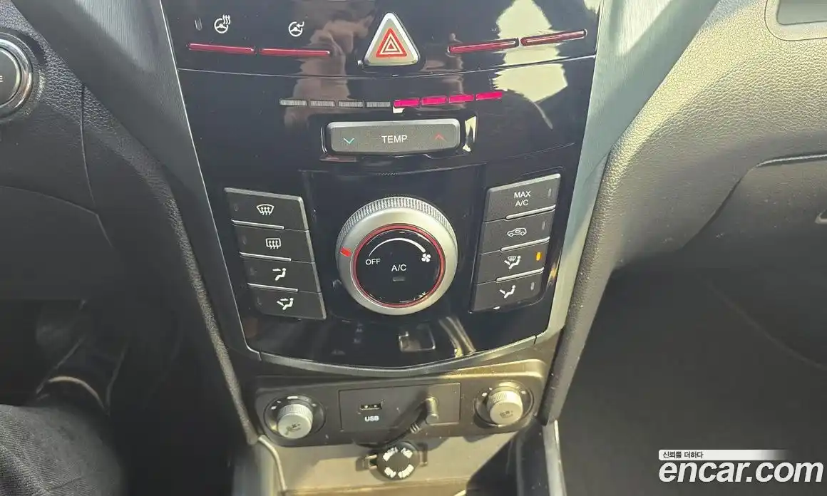 SsangYong TIBOLI 2018 1.6 Автомат в Москве № 760401, фото 9