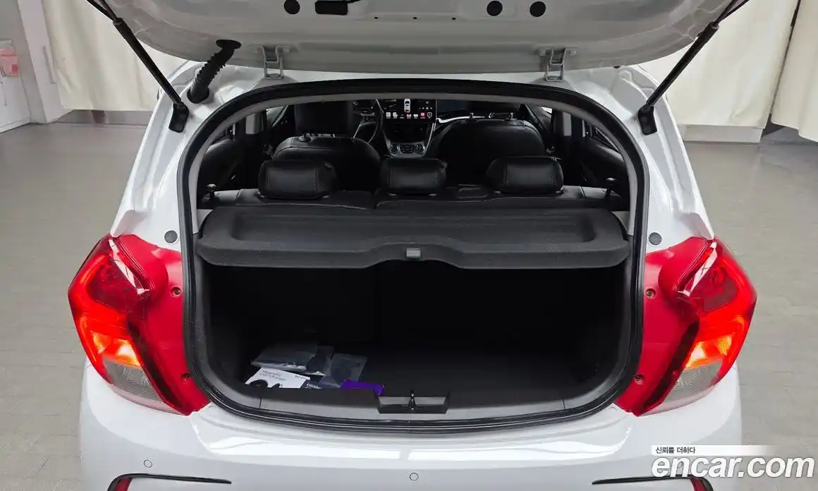 Chevrolet Spark 2017 1.0 Автомат в Москве № 760923, фото 20