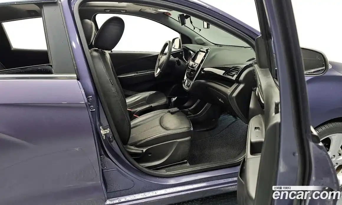 Chevrolet Spark 2016 1.0 Автомат в Москве № 760961, фото 11