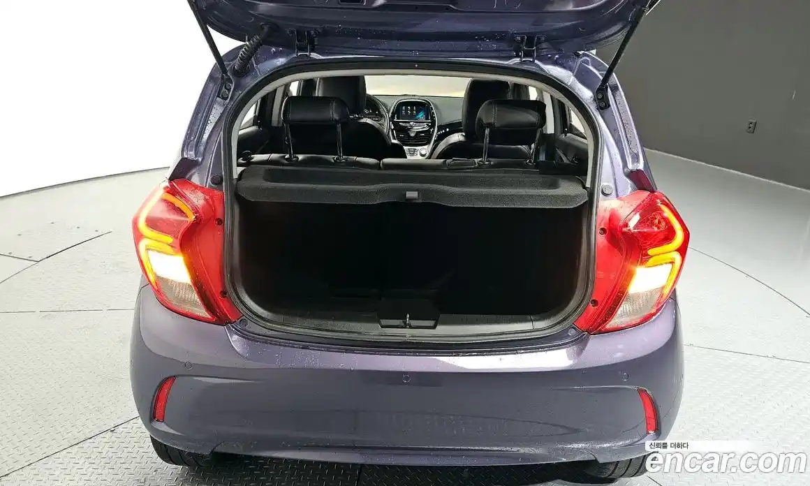 Chevrolet Spark 2016 1.0 Автомат в Москве № 760961, фото 20