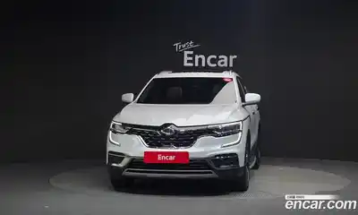 Renault QM6 2022 2.0 гидро в Москве № 761586, миниатюра 3