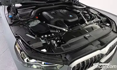 BMW 5-Series 2025 2.0 гидро в Москве № 762161, миниатюра 6