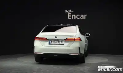 BMW 5-Series 2024 2.0 гидро в Москве № 762173, миниатюра 4