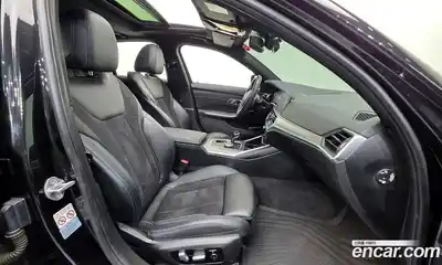 BMW 3-Series 2020 2.0 Автомат в Москве № 763137, миниатюра 10