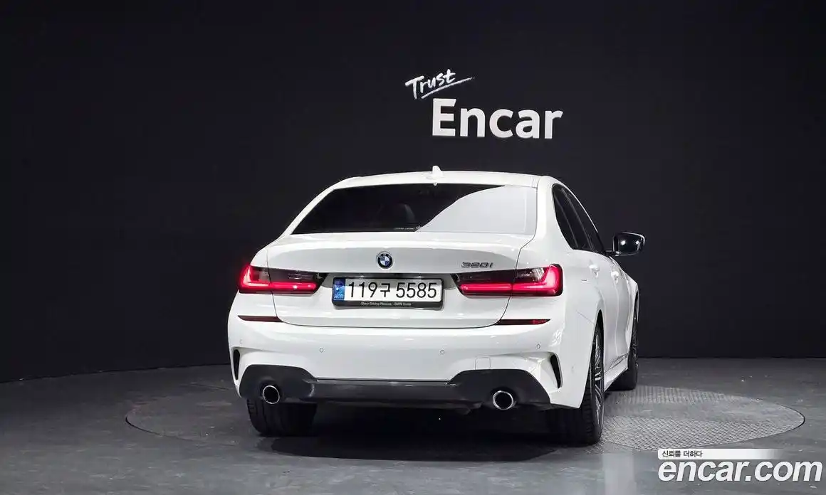 BMW 3-Series 2021 2.0 Автомат в Москве № 763350, фото 3