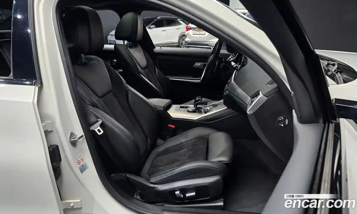 BMW 3-Series 2021 2.0 Автомат в Москве № 763350, фото 9