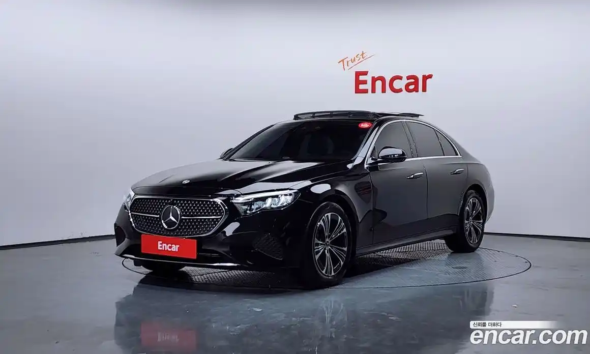 Mercedes-Benz E-Class 2025 2.0 Автомат в Москве № 763635, фото 1