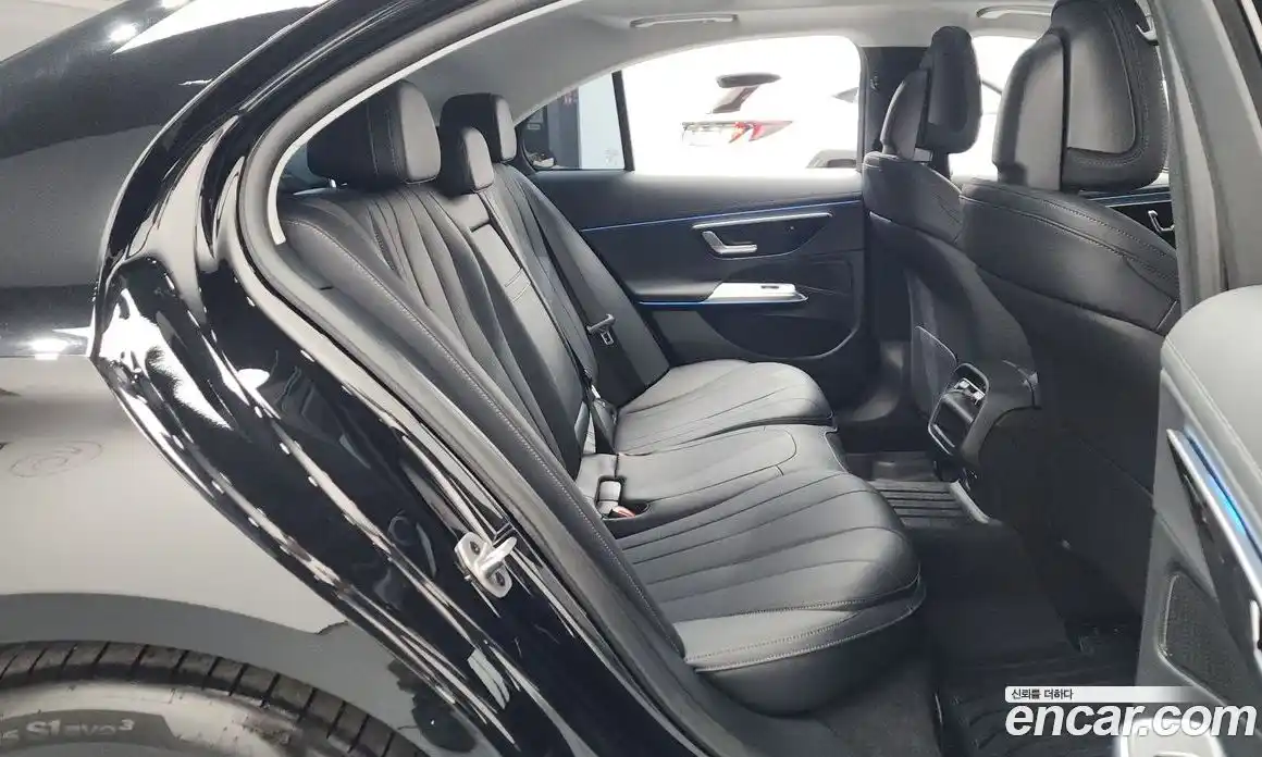 Mercedes-Benz E-Class 2025 2.0 Автомат в Москве № 763635, фото 12