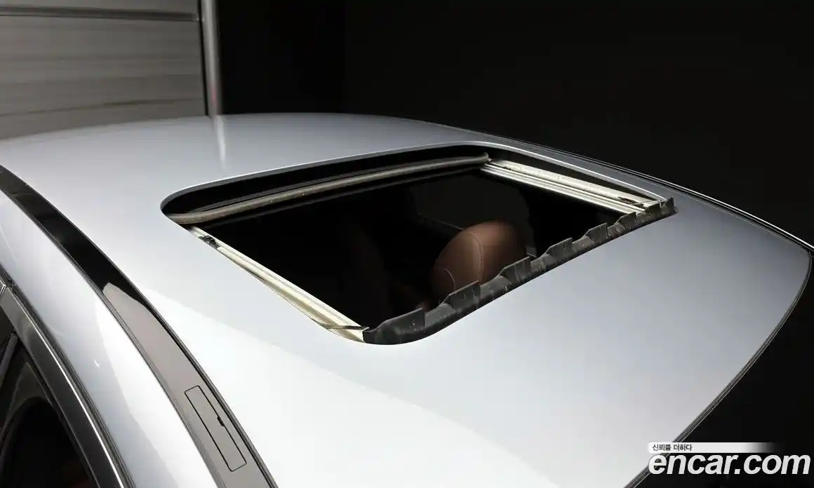 Mercedes-Benz E-Class 2022 2.0 Автомат в Москве № 764309, фото 19