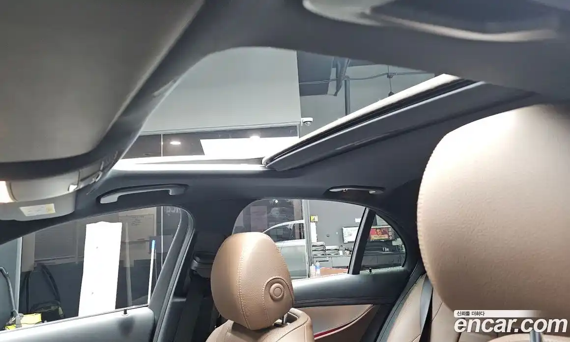 Mercedes-Benz E-Class 2021 2.0 Автомат в Москве № 764415, фото 19