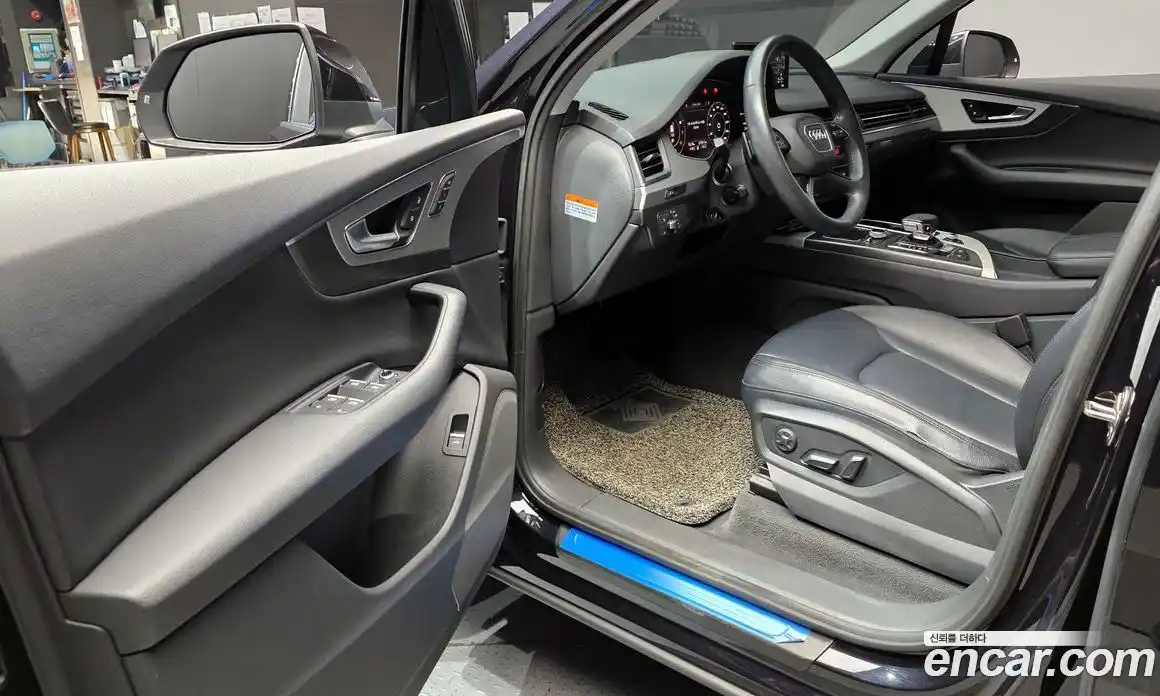 Audi Q7 2019 2.0 Автомат в Москве № 764940, фото 11