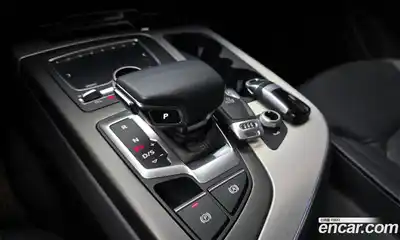 Audi Q7 2019 2.0 Автомат в Москве № 764940, миниатюра 9