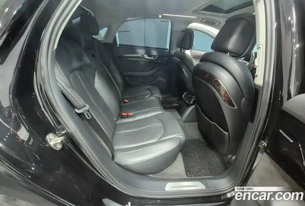 Audi A8 2014 3.0 Автомат в Москве № 765312, фото 15