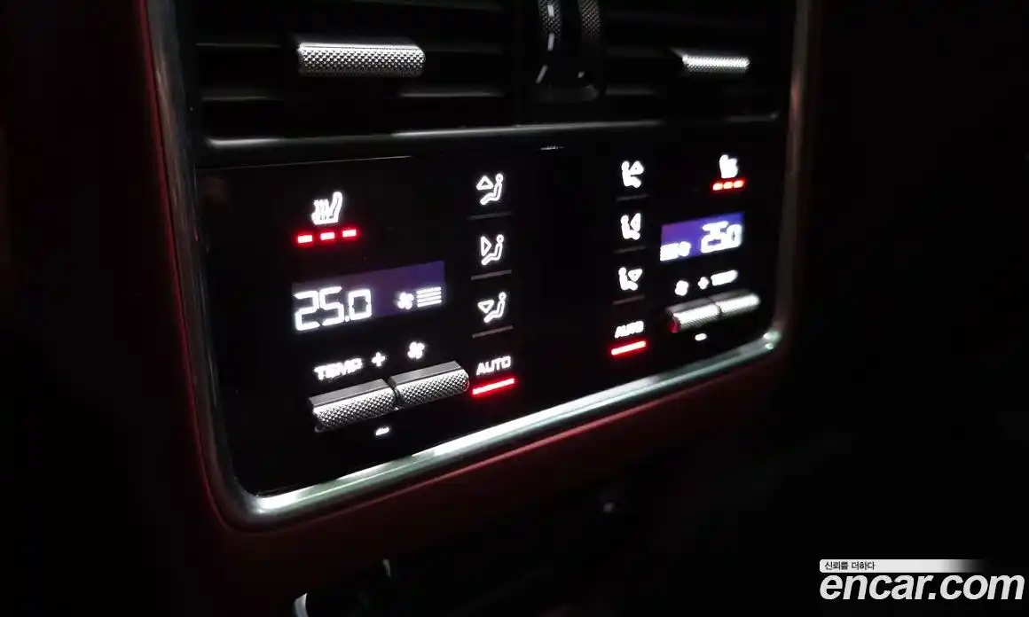 Porsche Cayenne 2021 3.0 Автомат в Москве № 765790, фото 17