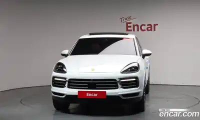 Porsche Cayenne 2021 3.0 Автомат в Москве № 765790, миниатюра 2